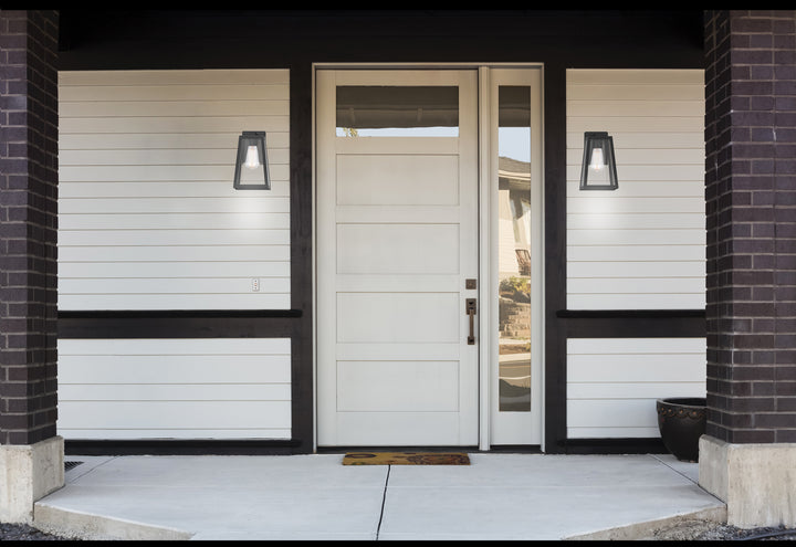DVI Canada - DVP30770BK-CL - One Light Outdoor Wall Sconce - Moraine Outdoor - Black w/Clear Glass