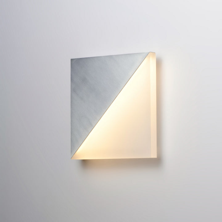 ET2 - E41284-SA - LED Wall Sconce - Alumilux Glow - Satin Aluminum