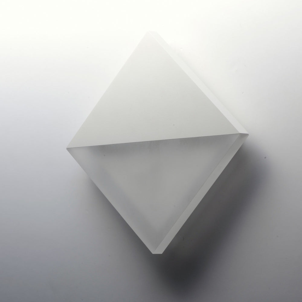 ET2 - E41284-WT - LED Wall Sconce - Alumilux Glow - White