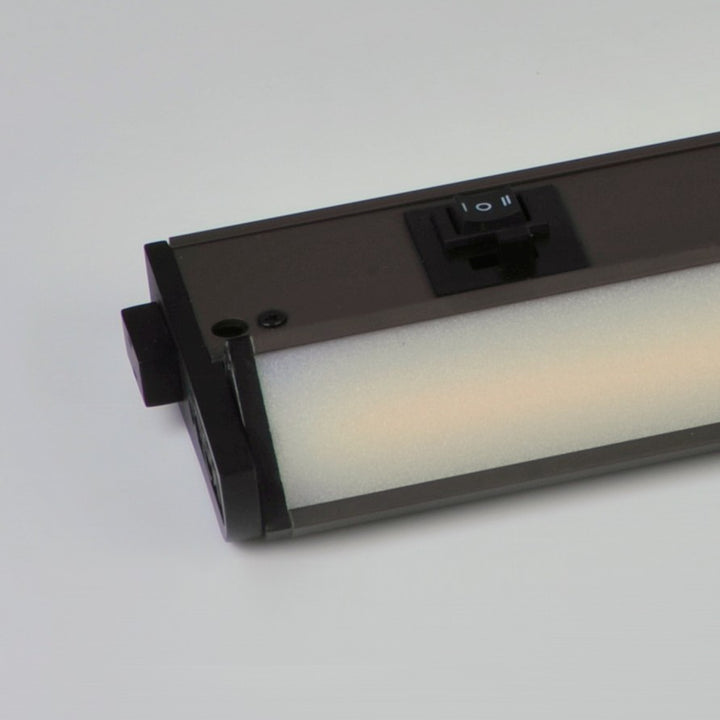 Maxim - 89892BZ - LED Under Cabinet - CounterMax MX-L-120-3K - Bronze