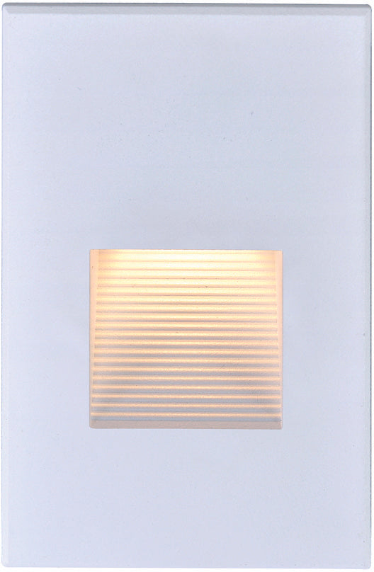 Nuvo Canada - 65-405 - LED Step Light - White