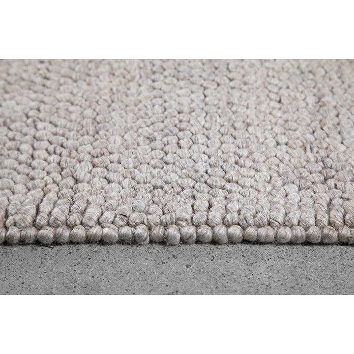 Renwil Canada - RBED-20174-810 - Rug - Bedford Ii - Silver