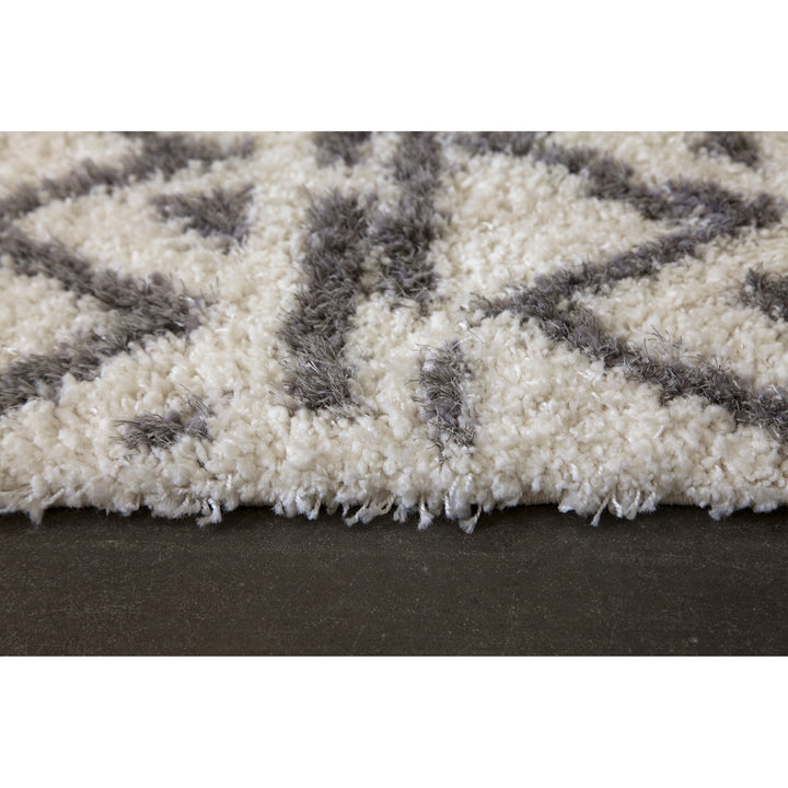 Renwil Canada - RCAR-37019-58 - Rug - Carrara - Ivory