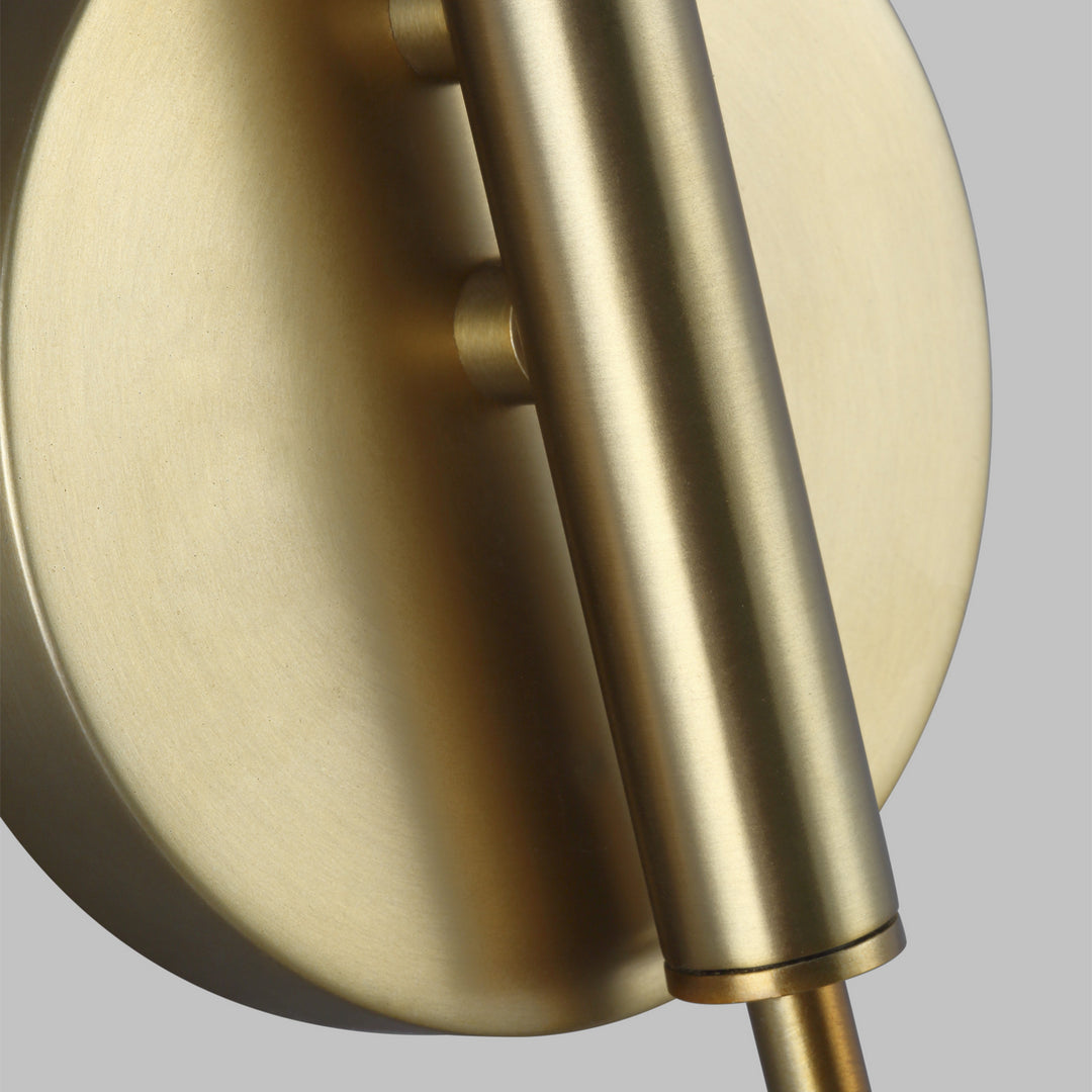 Visual Comfort Studio Canada - EW1071MWT - One Light Wall Sconce - Jane - Matte White