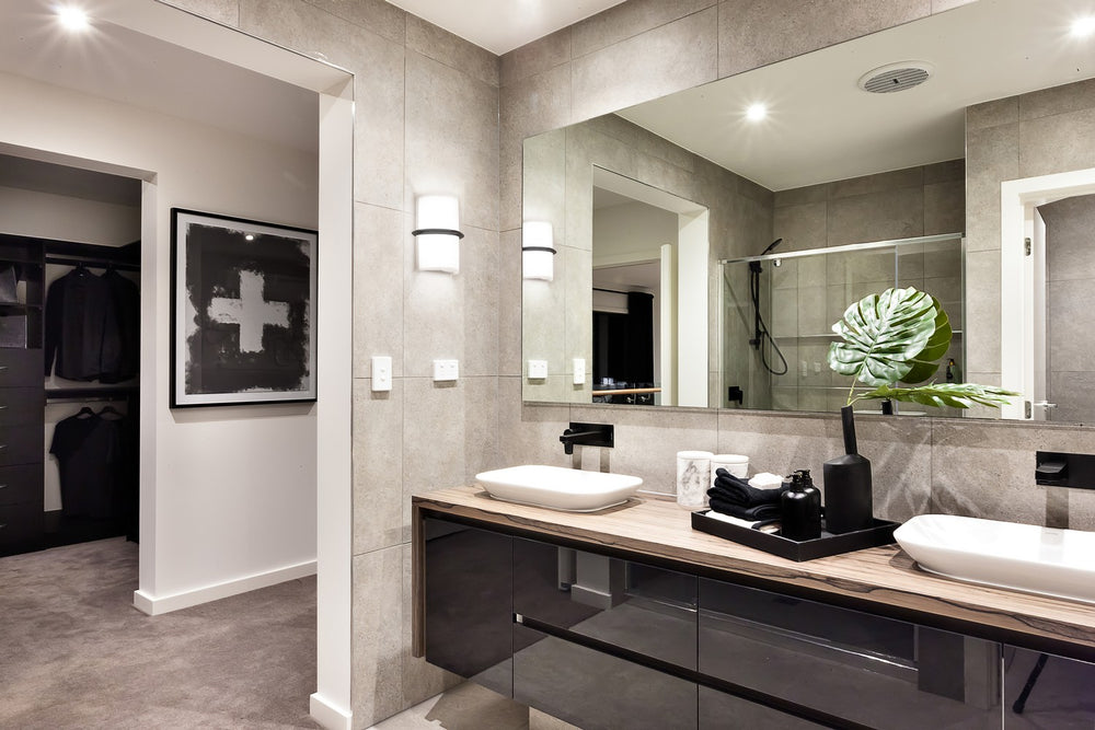 Kuzco Canada - WS63209-BK - LED Wall Sconce - Pondi - Black