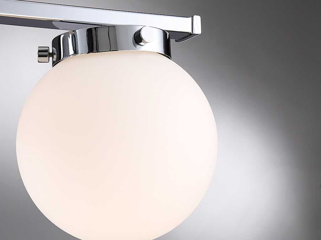Meridian - M80023CH - Three Light Bathroom Vanity Light - Mbath - Chrome