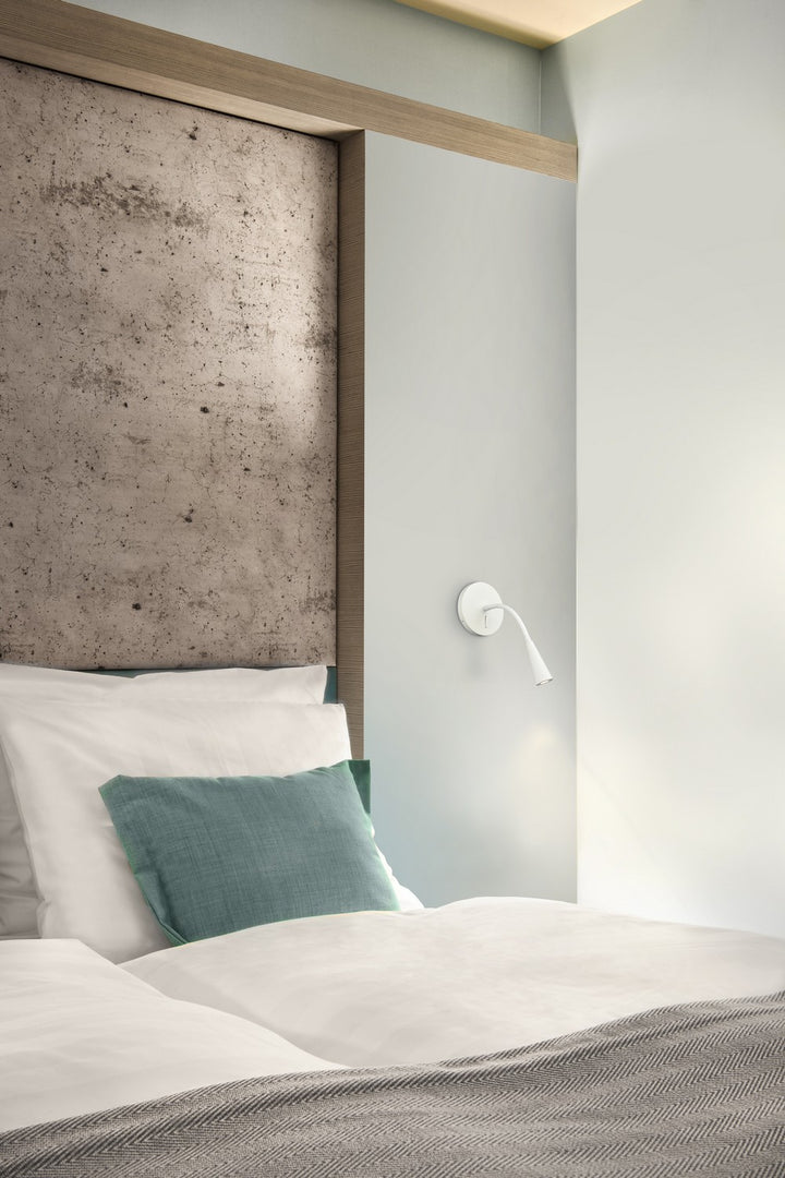 Kuzco Canada - WS18901-WH - LED Wall Sconce - Eton - White