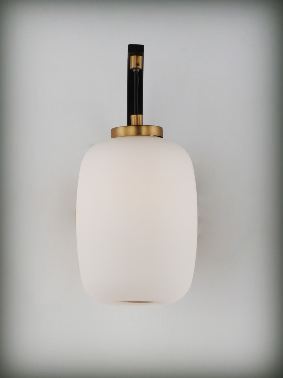 ET2 - E25061-92BKGLD - LED Wall Sconce - Soji - Black / Gold