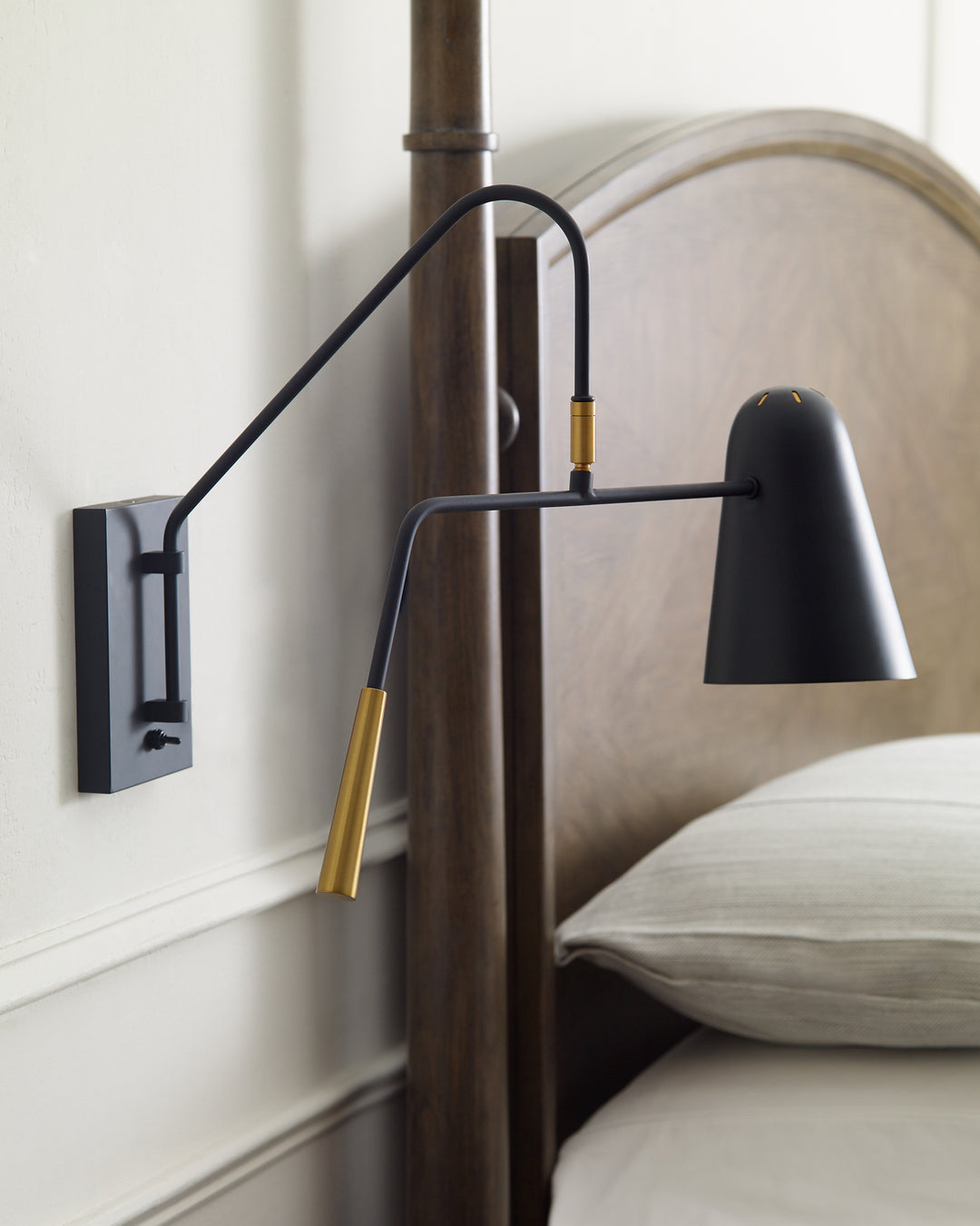 Visual Comfort Studio Canada - EW1041MBK - One Light Wall Sconce - Simon - Midnight Black