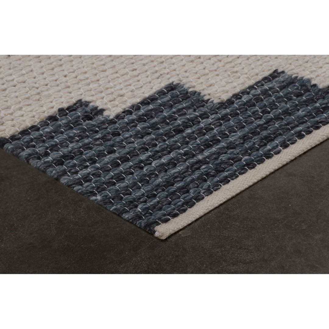 Renwil Canada - RANN-49527-912 - Home Accents - Floor Rugs