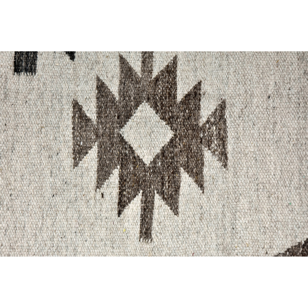 Renwil Canada - RBED-18502-912 - Home Accents - Floor Rugs