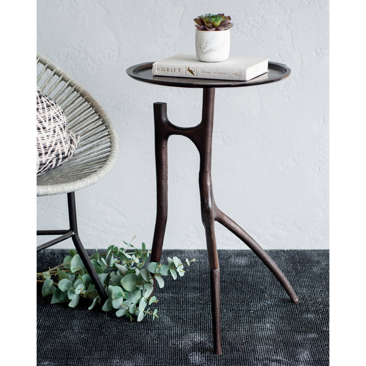 Renwil Canada - TA194 - Table - Maadi