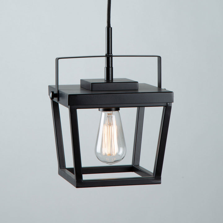 Artcraft Canada - AC11700BK - One Light Pendant - Carriage - Black