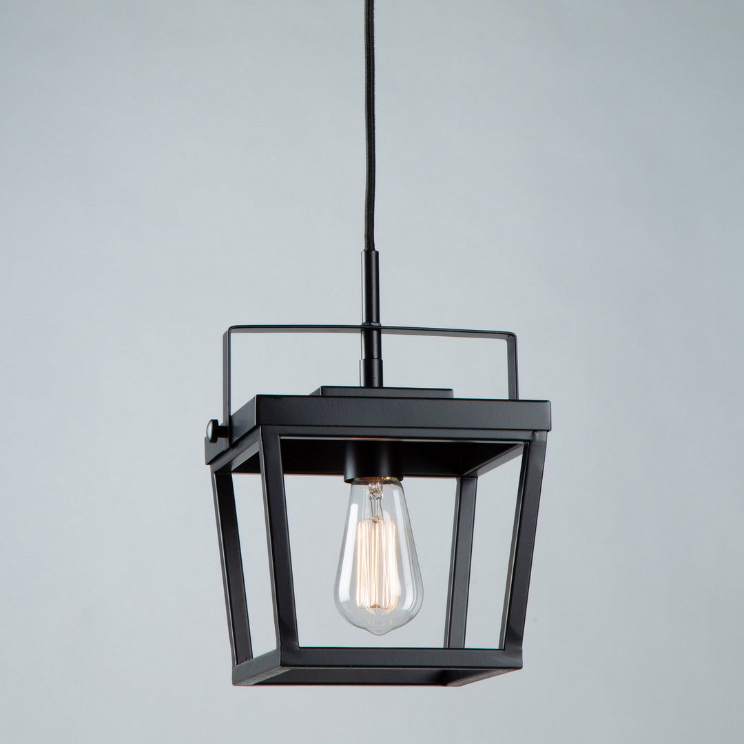 Artcraft Canada - AC11700BK - One Light Pendant - Carriage - Black