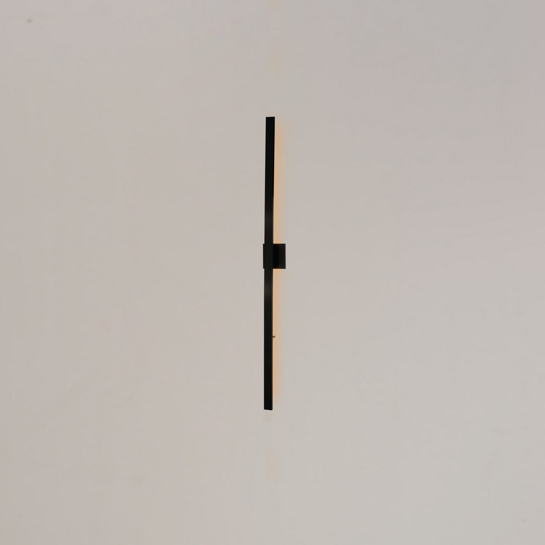 ET2 - E41344-BK - LED Outdoor Wall Sconce - Alumilux Line - Black