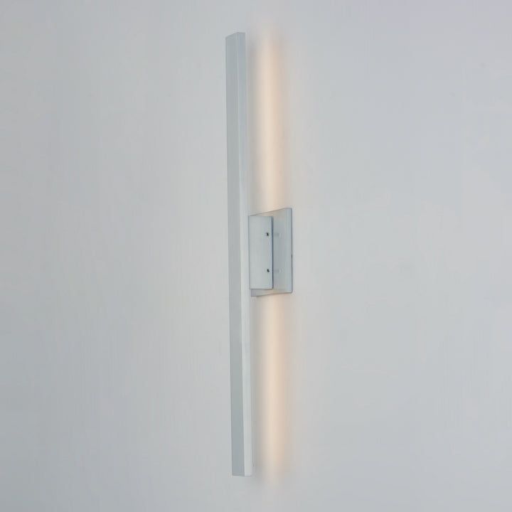 ET2 - E41343-SA - LED Outdoor Wall Sconce - Alumilux Line - Satin Aluminum