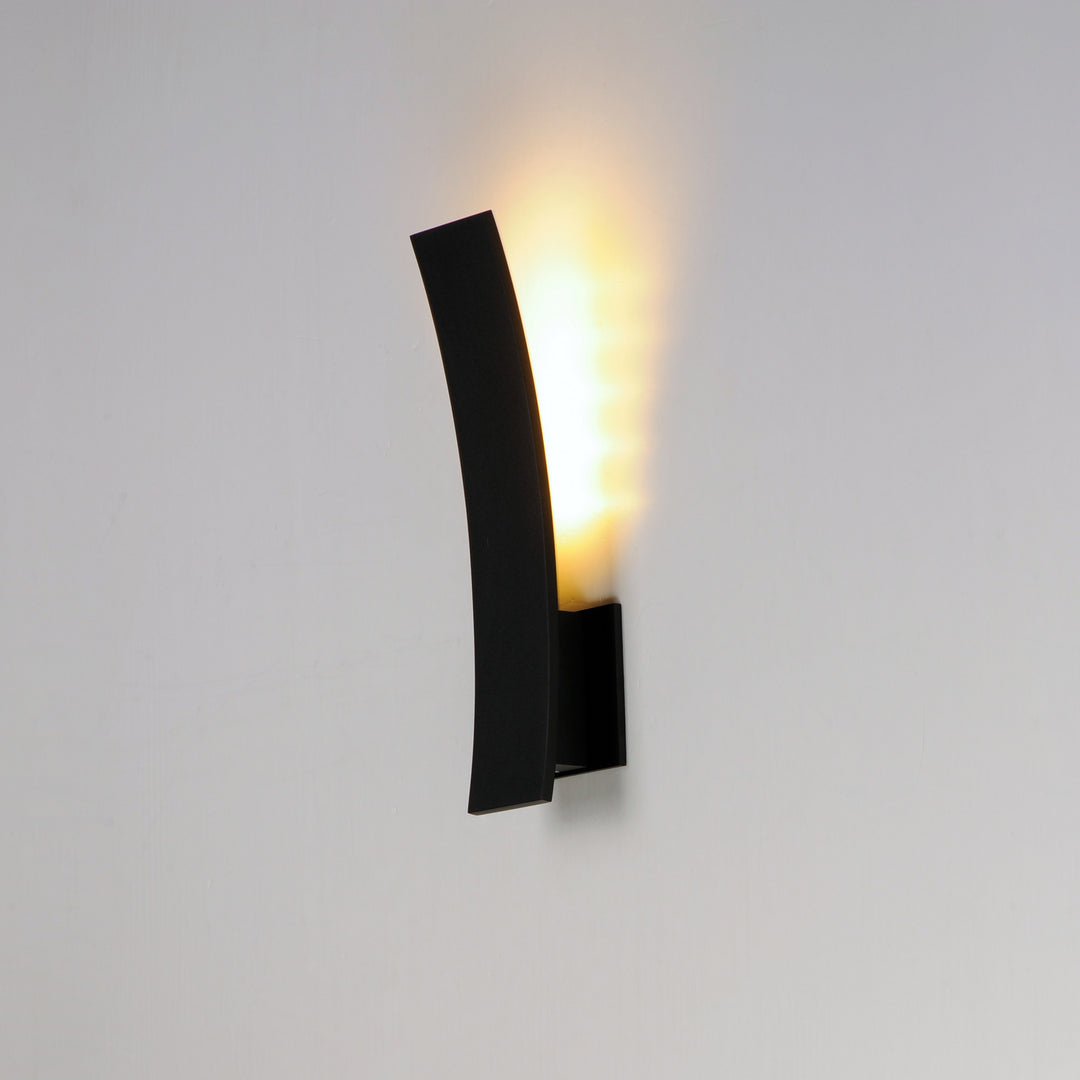 ET2 - E41307-BK - LED Outdoor Wall Sconce - Alumilux Prime - Black