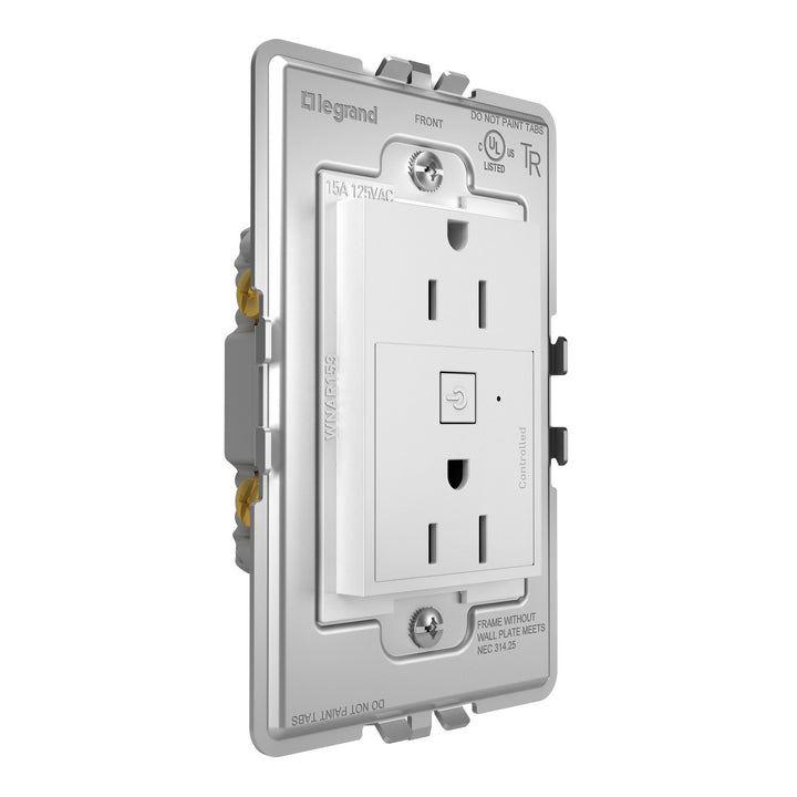 Legrand Canada - WNAR153W1 - Plus-Sized 15A Outlet - White