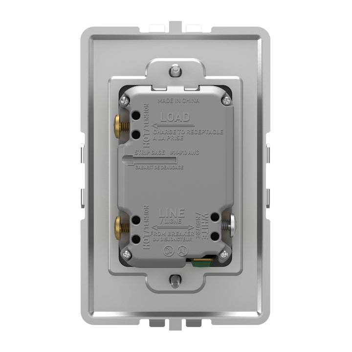 Legrand Canada - WNAR153G1 - Plus-Sized 15A Outlet - Graphite
