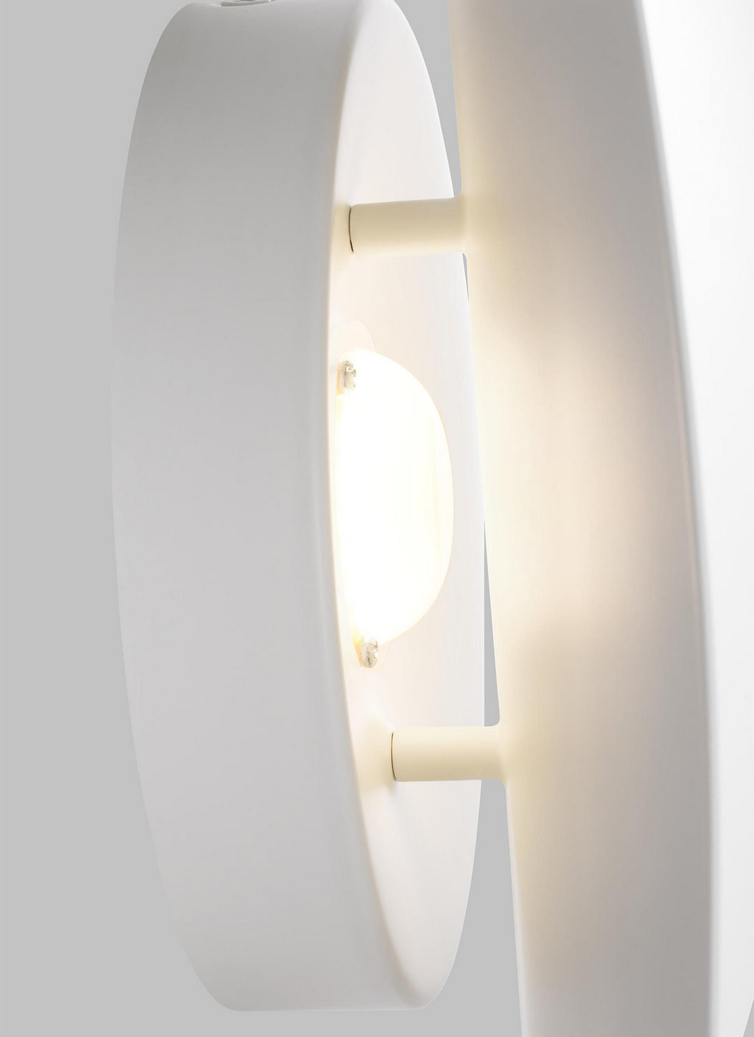 Visual Comfort Studio Canada - KSW1011MWT - LED Wall Sconce - Dottie - Matte White