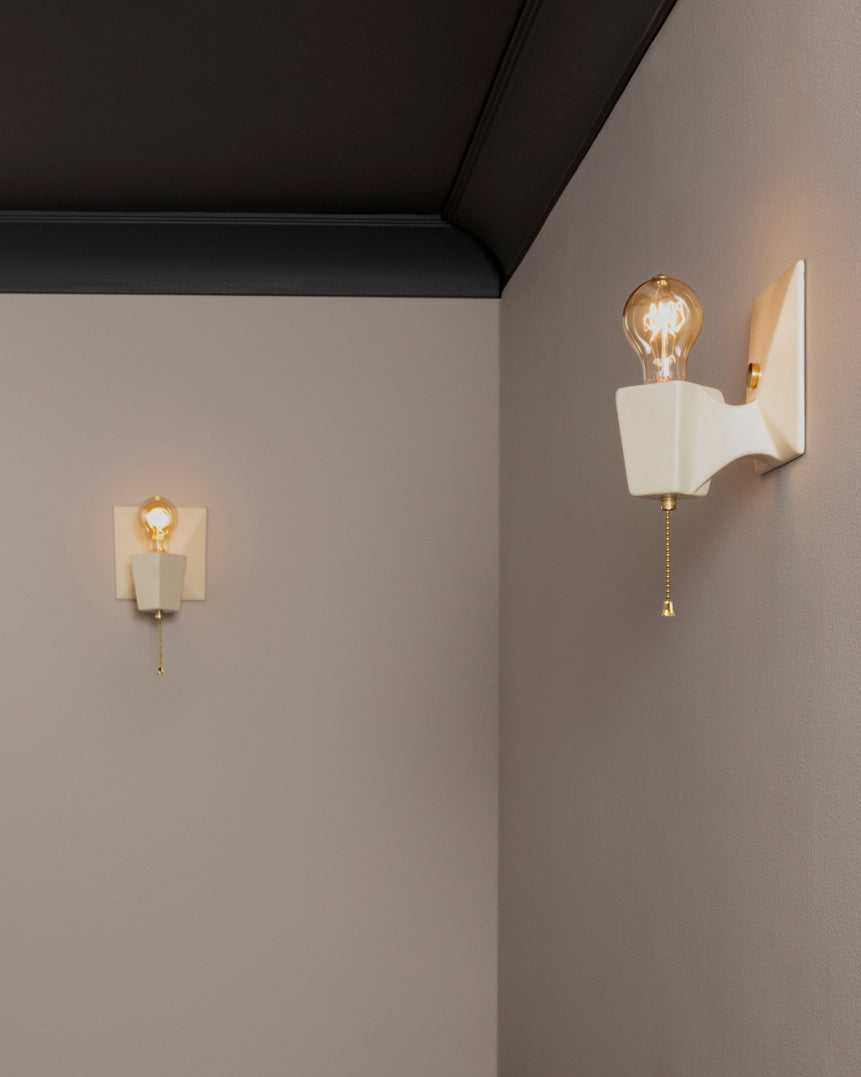American Classics One Light Wall Sconce in Matte White Justice Designs