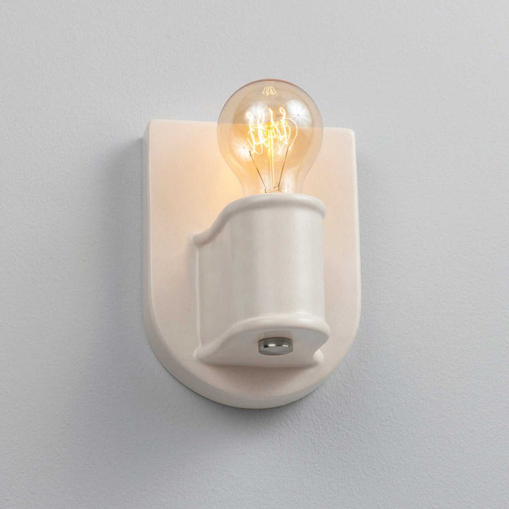 American Classics One Light Wall Sconce in Matte White Justice Designs