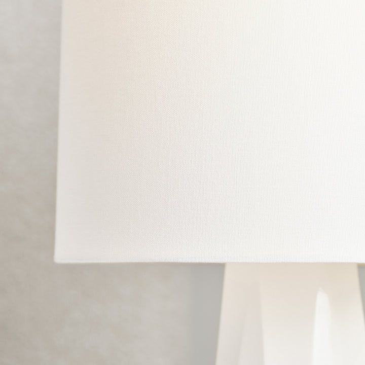 Visual Comfort Studio Canada - DJT1071GW1 - One Light Table Lamp - Moresby - Gloss White