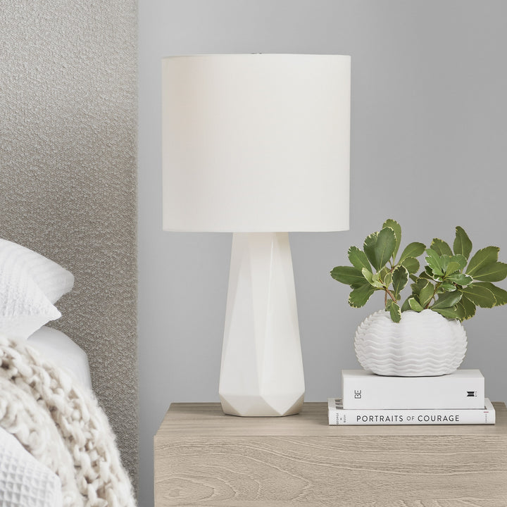 Visual Comfort Studio Canada - DJT1071GW1 - One Light Table Lamp - Moresby - Gloss White