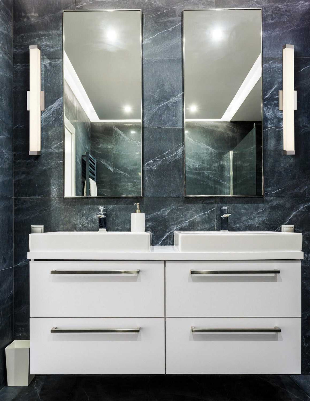 Acryluxe LED Linear Wall/Bath in Brushed Nickel Justice Designs