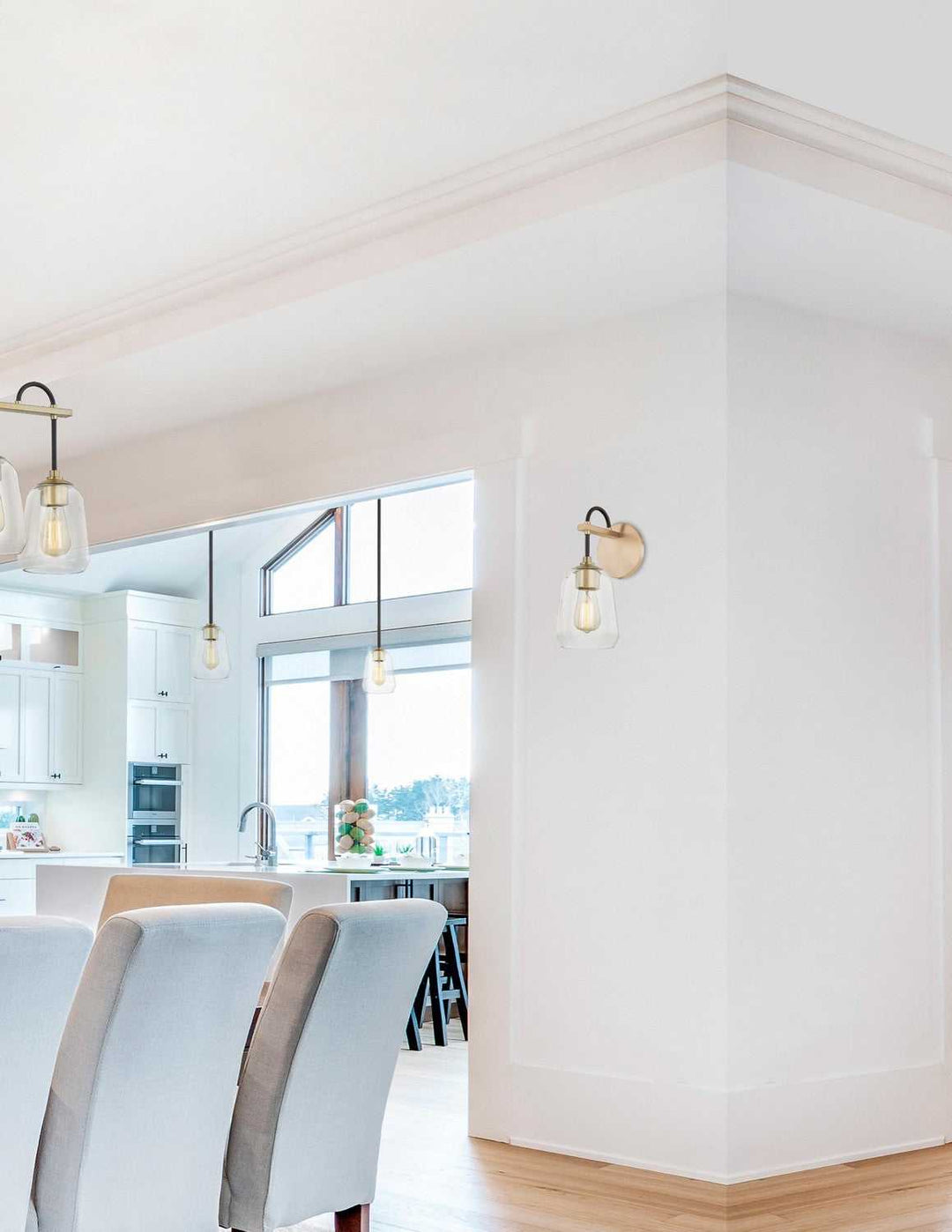Fusion One Light Wall Sconce in Matte Black w/ Brass Justice Designs