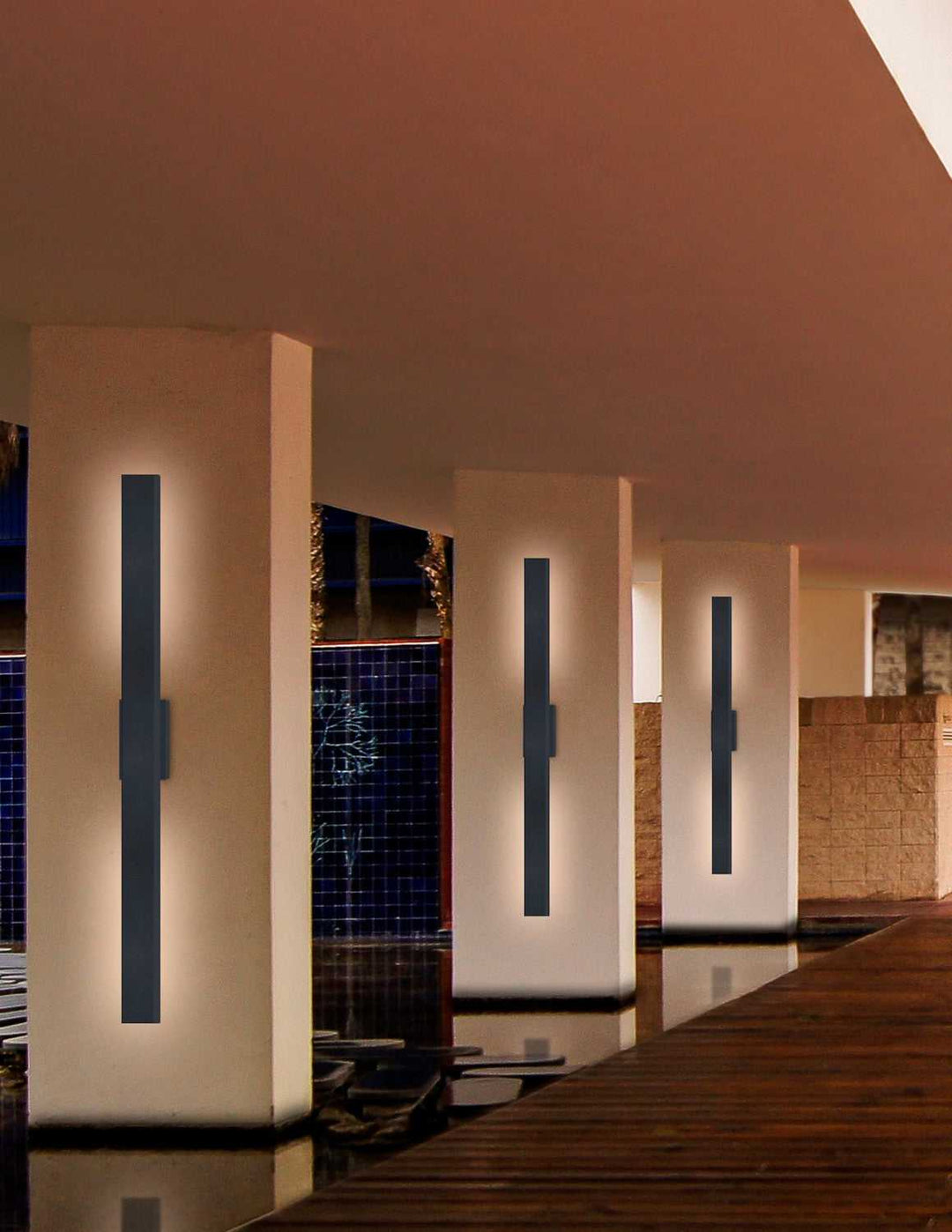 Zarai LED Outdoor Wall Sconce in Matte Black Justice Designs