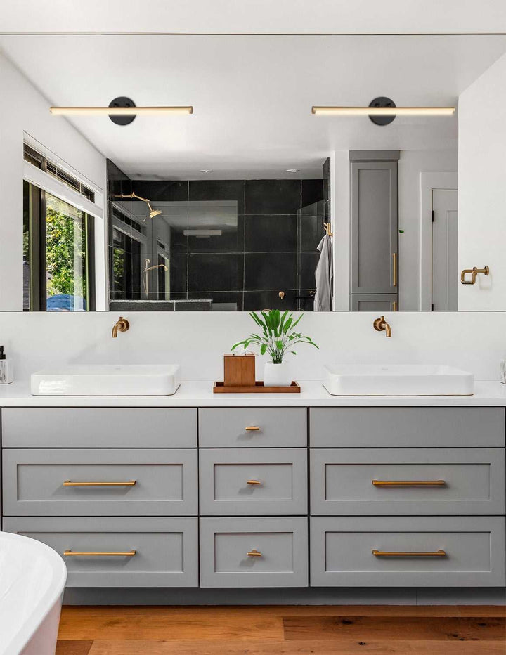 Fianco LED Linear Wall/Bath in Matte Black w/ Brass Justice Designs