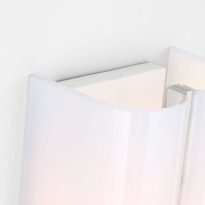 Visual Comfort Studio Canada - LXW1061MWT - One Light Wall Sconce - Cheverny - Matte White