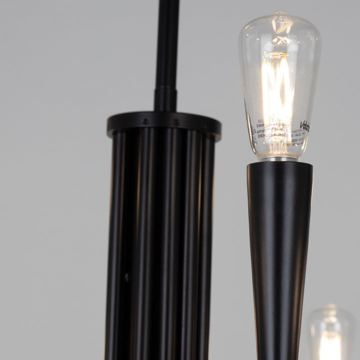 Artcraft Canada - AC11929BK - Nine Light Chandelier - Bronte - Black