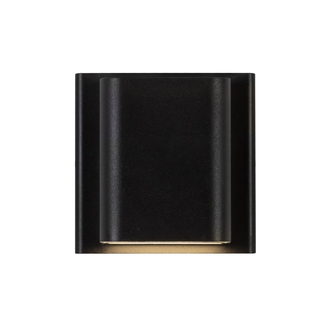 Kuzco Canada - AT48403-BK-UNV-3CCT - LED All terior Wall - Tolan - Black