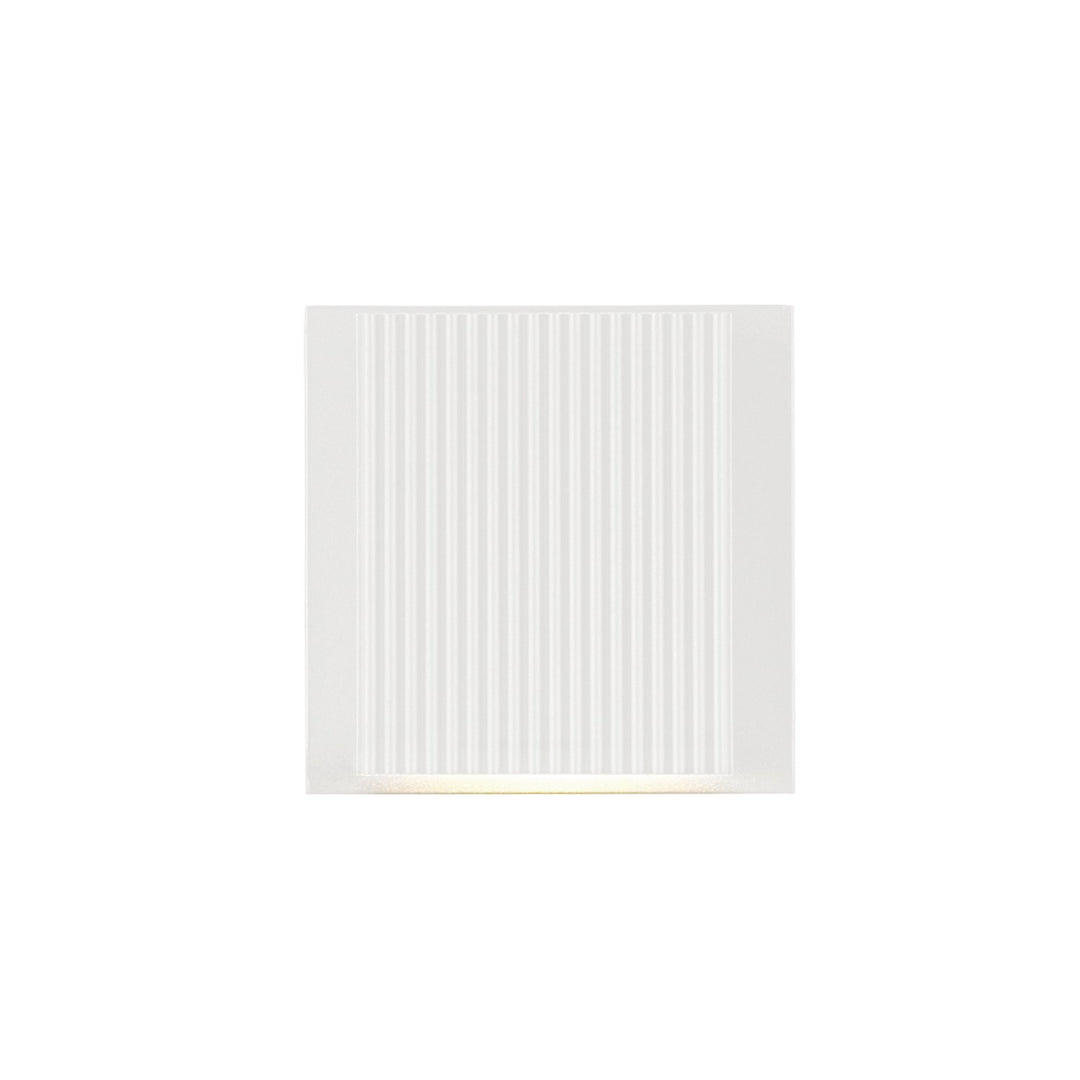 Kuzco Canada - EW4401-WH - LED Exterior Wall Sconce - Mavis - White