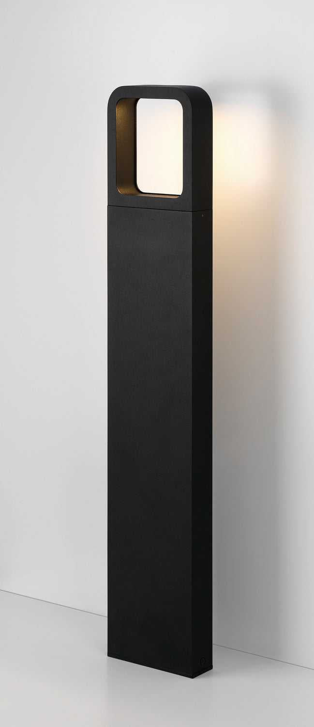 Rion LED Bollard in Black Eurofase Canada