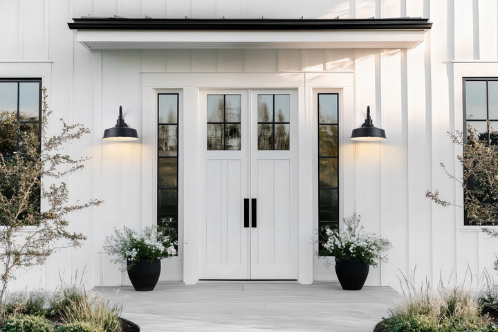 Z-Lite Canada - 5024M-BK - One Light Outdoor Wall Mount - RLM - Sand Black