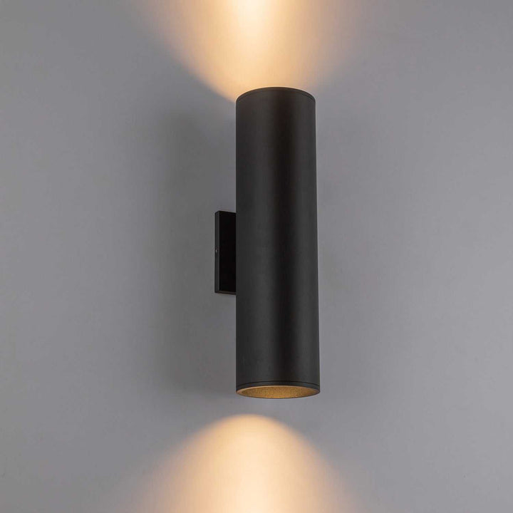 Kuzco Canada - LD4-UD16W40-3036-BK-UNV-010 - LED Wall Sconce - Lorna - Black