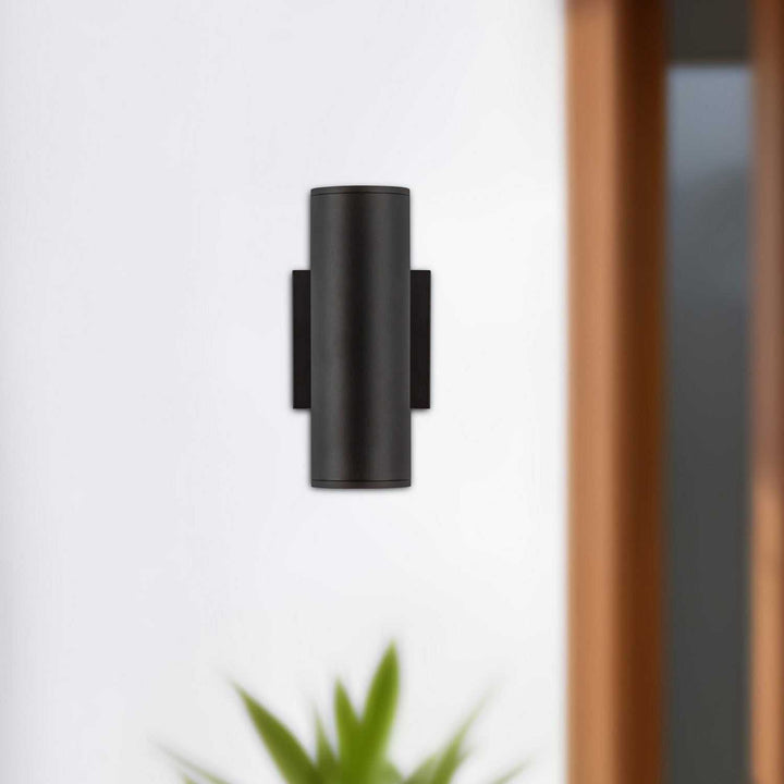 Kuzco Canada - LD3-UD09W20-3036-BK-UNV-010 - LED Wall Sconce - Lorna - Black