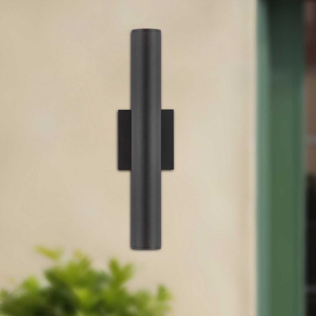 Kuzco Canada - LD2-UD16W24-3036-BK-UNV-010 - LED Wall Sconce - Lorna - Black