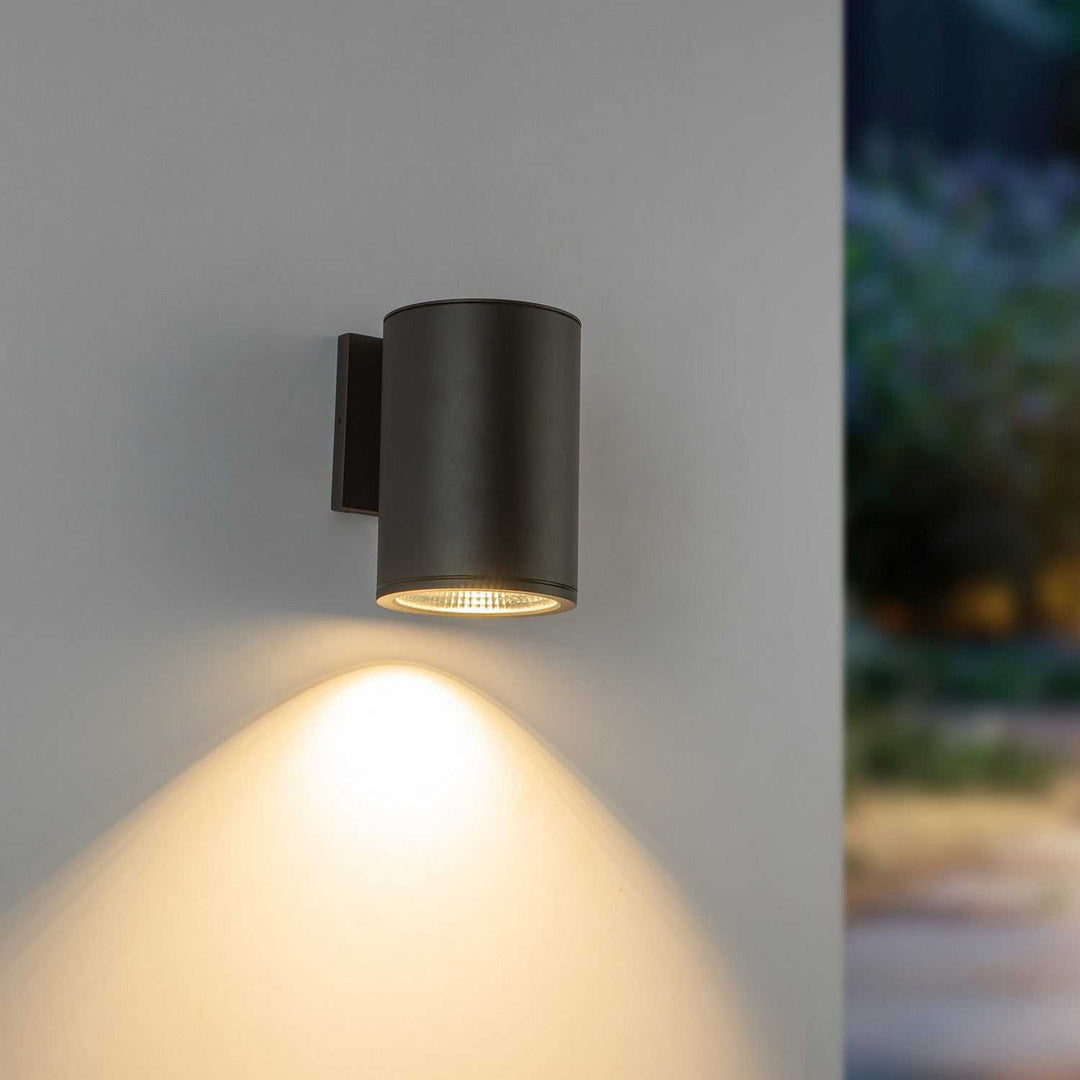 Kuzco Canada - EW265107-BK - LED Outdoor Wall Sconce - Nordic - Black
