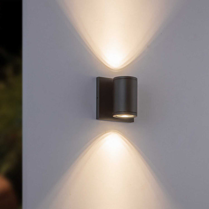 Kuzco Canada - EW262204-BK - LED Outdoor Wall Sconce - Nordic - Black