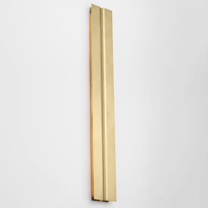 Cloak LED Vanity in Hand-Rubbed Antique Brass Visual Comfort Modern