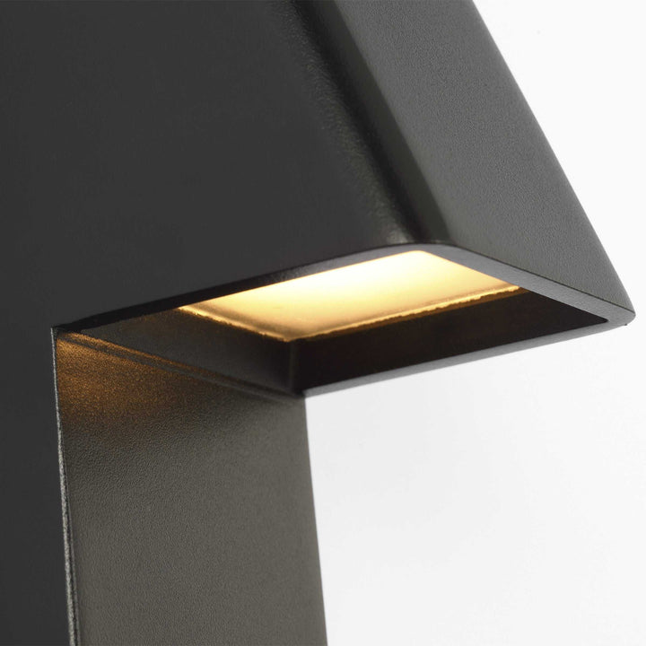 Froler LED Outdoor Wall Mount in Outdoor Black Visual Comfort Modern
