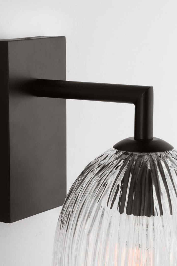 Visual Comfort Studio Canada - HW1001AI - One Light Wall Sconce - Serafina - Aged Iron | Aged Iron