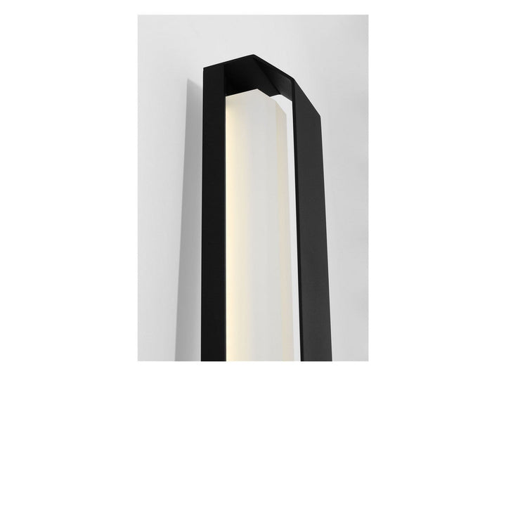 Lakemont LED Outdoor Wall Lantern in Textured Black Generation Lighting Canada