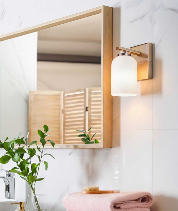 Bram One Light Wall Sconce in Gold Canarm Canada