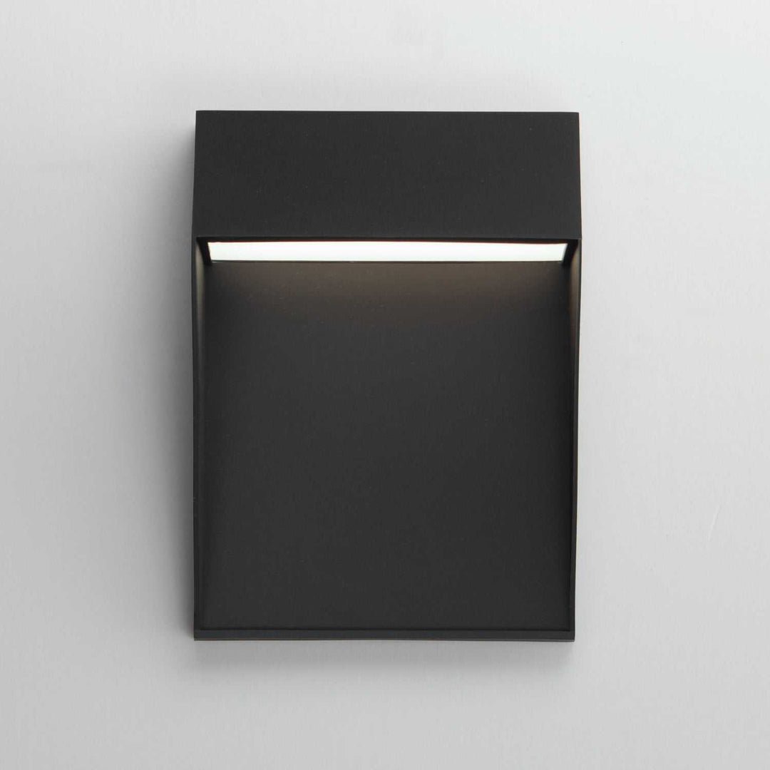 Maxim - 42134BK - LED Outdoor Wall Sconce - Cliffsedge VX - Black / Gold