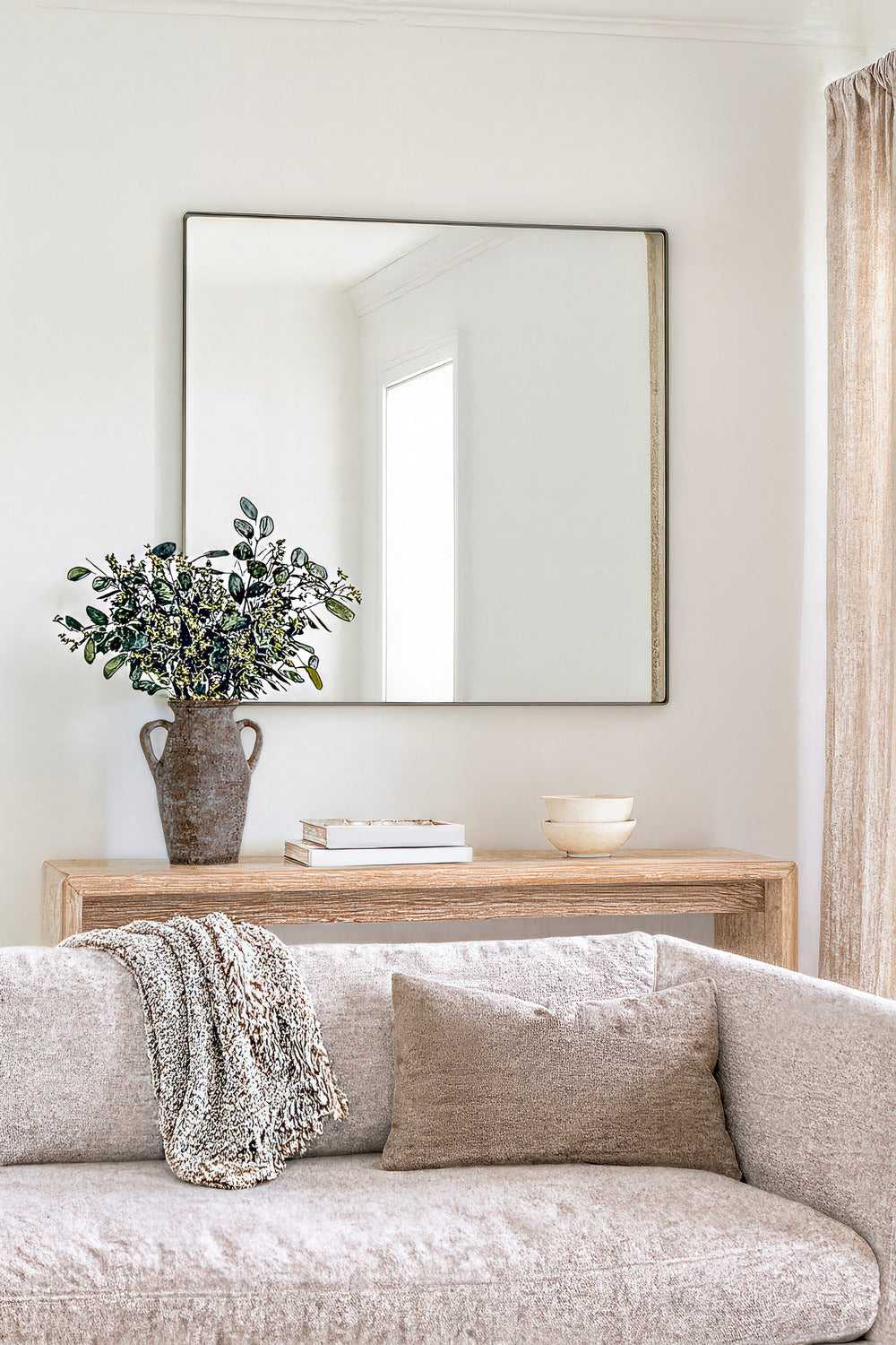 Kye Mirror in Bronze Varaluz